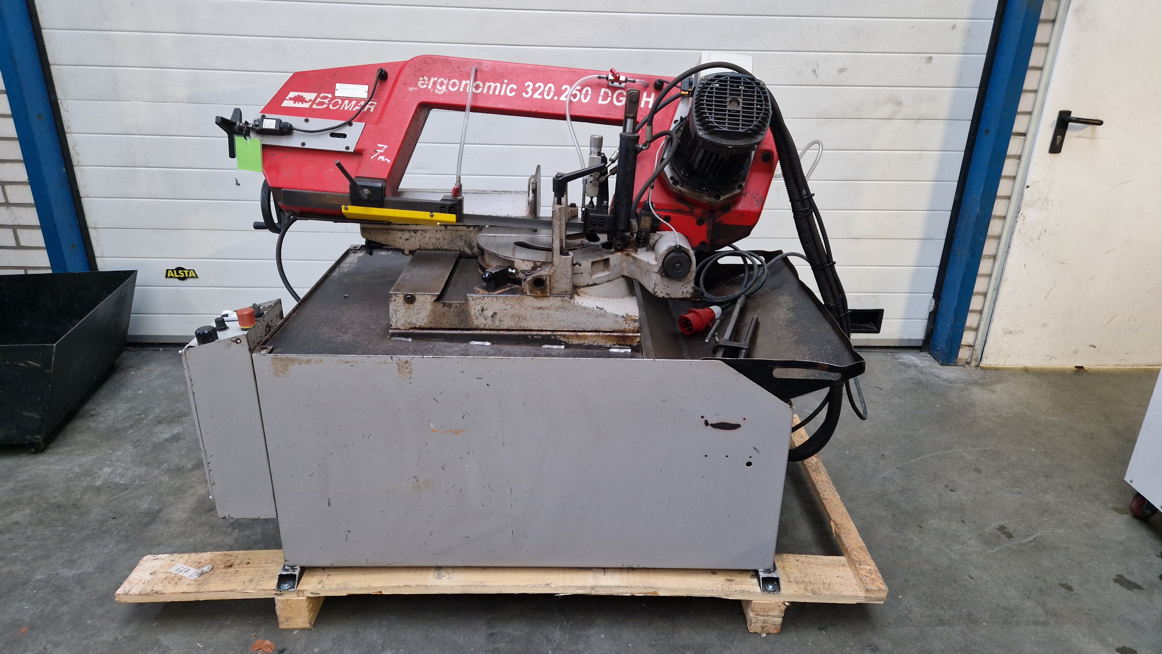 Bomar - 320.250 dgsh 2008 (VERKOCHT)