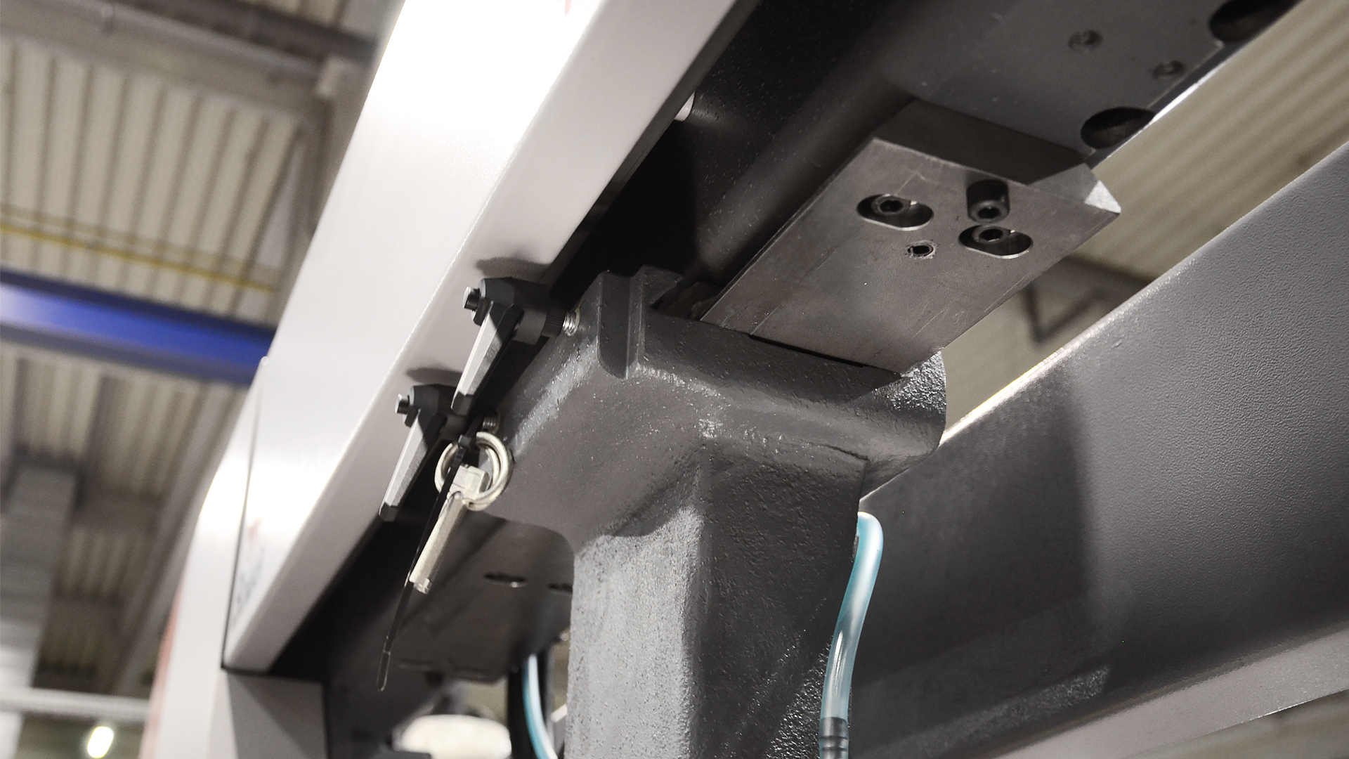 Individual 820 640 DGH 003