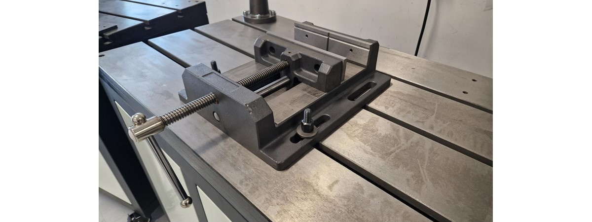 Bankschroef voor tapmachine