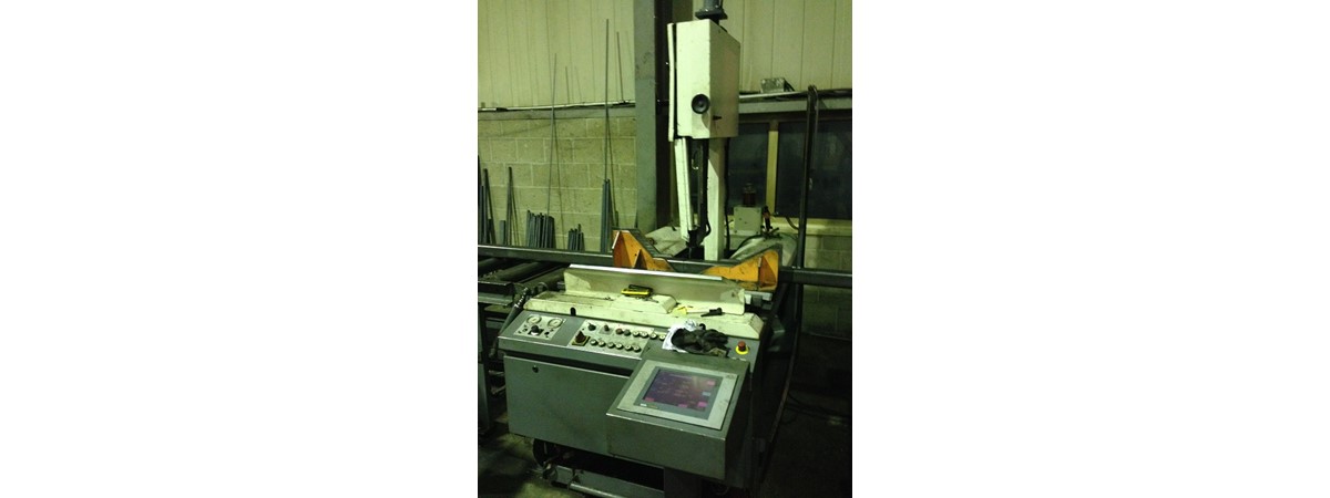 Bauer - Bauer automatische lintzaagmachine installatie (VERKOCHT)