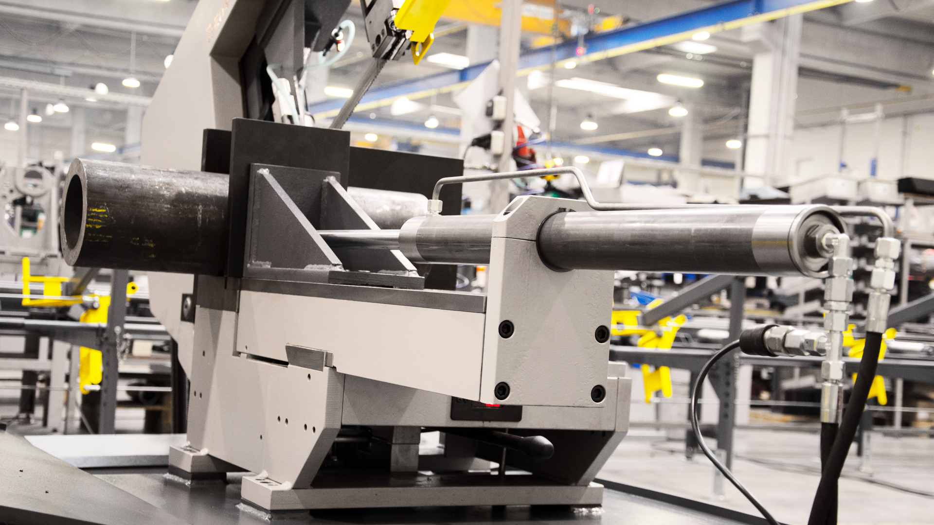 Transverse 610 440 DGH 006