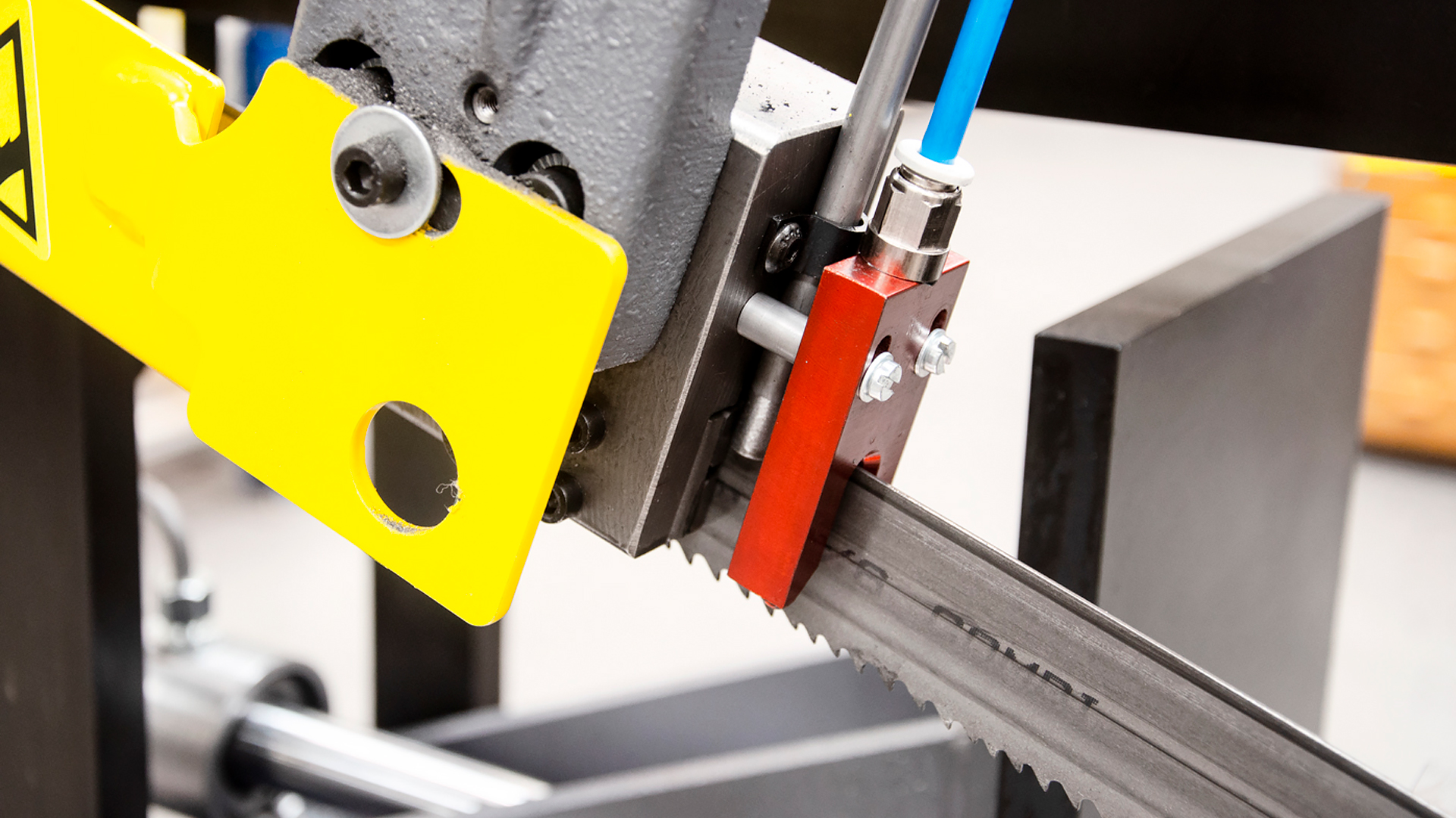 Transverse 610 440 DGH 003