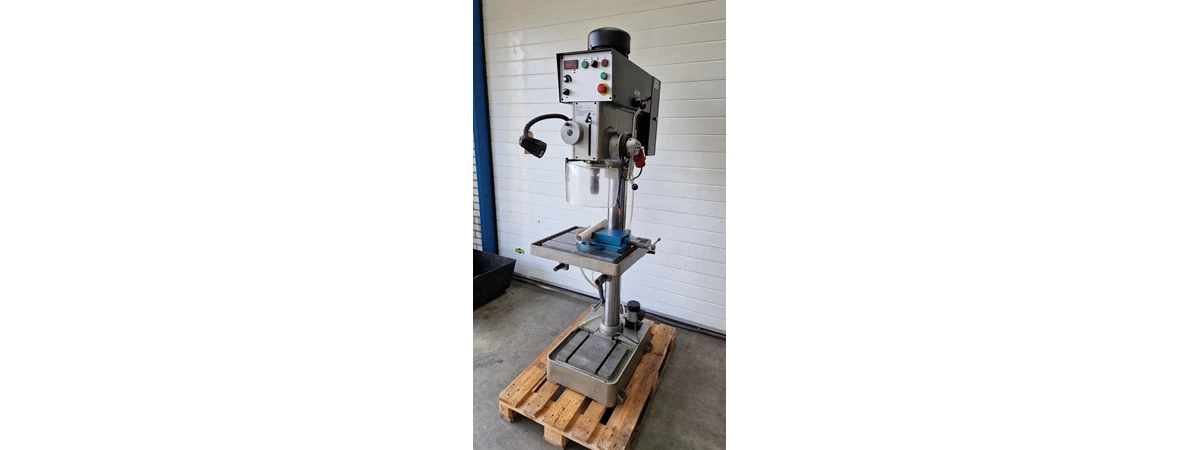 TW40STA Kolomboormachine