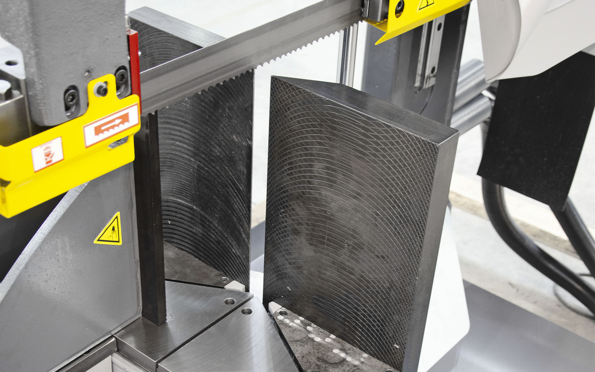 Individual 820 640 DGH 004